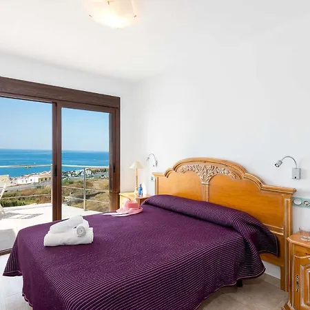 Luisa Seaview 1 Casasol Vila